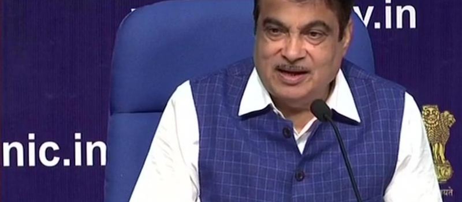 Nitin Gadkari Announces National Toll Plaza Removal Drive at 80 kmph Without Stopping by End of 2026